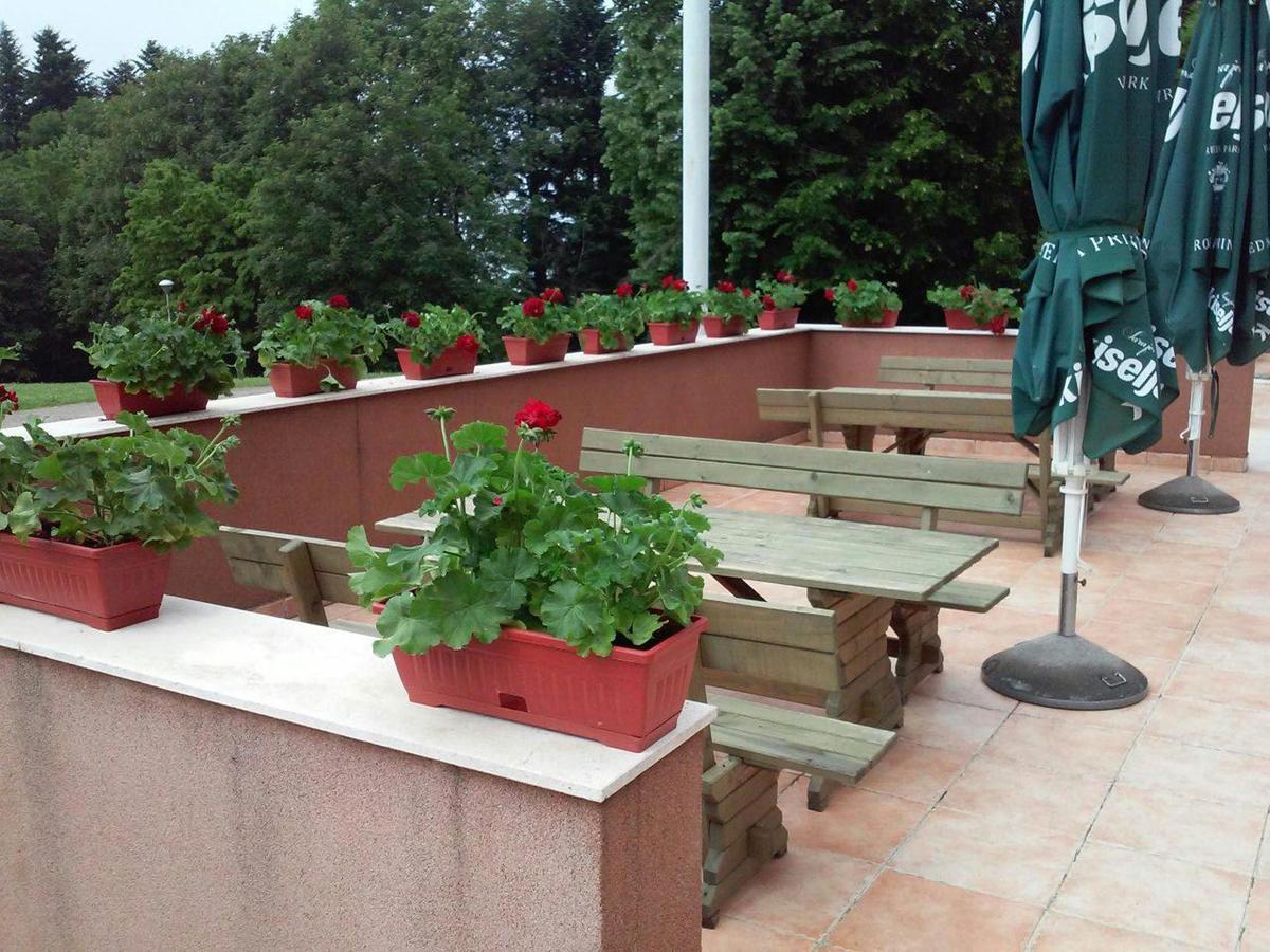 Hotel Monument Mrakovica Esterno foto